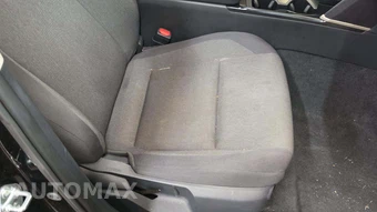 2025 Toyota Camry LE - miniatura 23