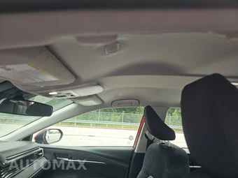 2025 Toyota Camry LE - miniatura 18