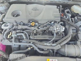 2025 Toyota Camry LE - miniatura 15