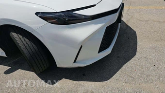 2025 Toyota Camry LE - miniatura 19