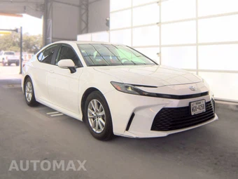 2025 Toyota Camry LE - miniatura 3