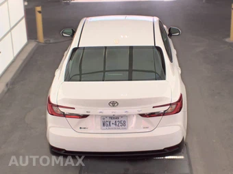 2025 Toyota Camry LE - miniatura 5