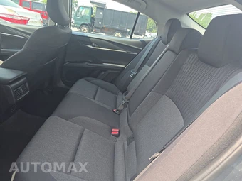 2025 Toyota Camry LE - miniatura 13