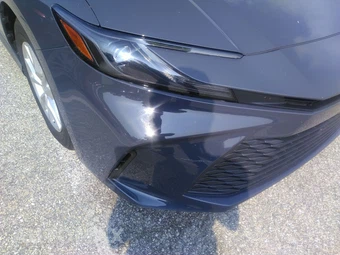 2025 Toyota Camry LE - miniatura 27