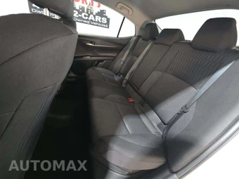 2025 Toyota Camry LE - miniatura 13