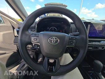 2025 Toyota Camry LE - miniatura 16