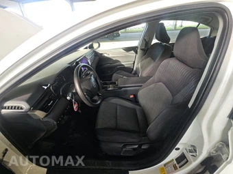 2025 Toyota Camry LE - miniatura 7