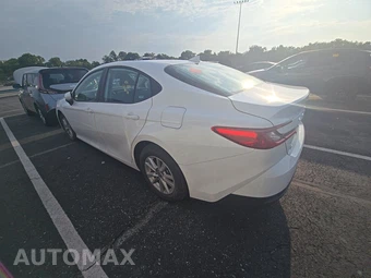 2025 Toyota Camry LE - miniatura 6