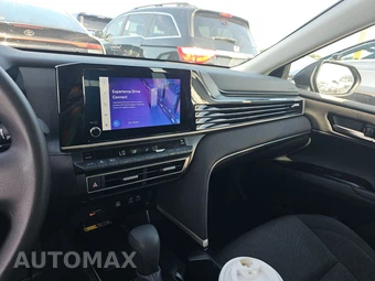 2025 Toyota Camry LE - miniatura 11