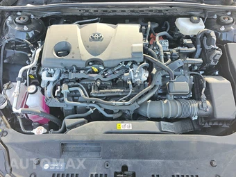 2025 Toyota Camry LE - miniatura 15