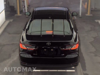 2025 Toyota Camry LE - miniatura 5