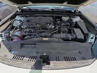 2025 Toyota Camry LE - miniatura 15