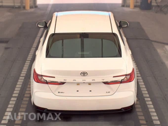 2025 Toyota Camry LE - miniatura 5