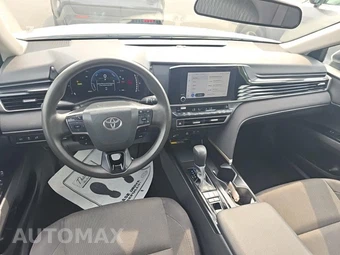 2025 Toyota Camry LE - miniatura 14