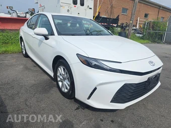 2025 Toyota Camry LE - miniatura 3