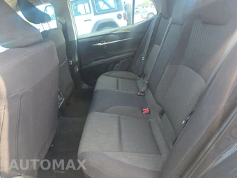 2025 Toyota Camry LE - miniatura 13