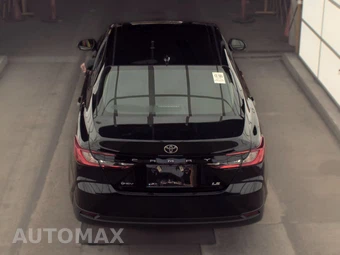 2025 Toyota Camry LE - miniatura 5