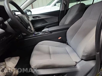 2025 Toyota Camry LE - miniatura 7