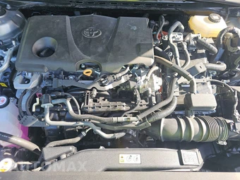 2025 Toyota Camry LE – miniatura 16