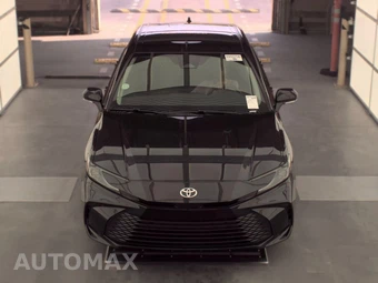 2025 Toyota Camry LE - miniatura 2