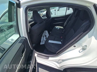 2025 Toyota Camry LE - miniatura 19