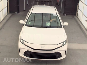 2025 Toyota Camry LE - miniatura 2