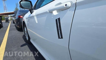 2025 Toyota Camry LE - miniatura 29