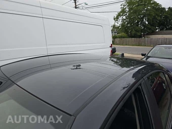 2025 Toyota Camry LE - miniatura 12