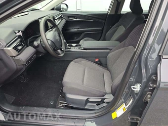 2025 Toyota Camry LE - miniatura 6