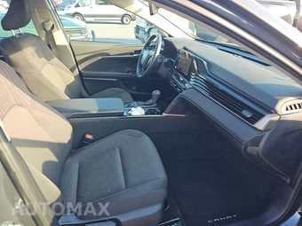 2025 Toyota Camry LE - miniatura 14