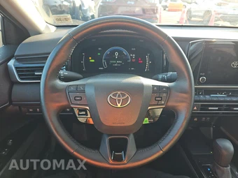 2025 Toyota Camry LE - miniatura 16