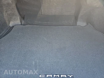 2025 Toyota Camry LE - miniatura 23