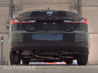 2025 Toyota Camry LE - miniatura 7
