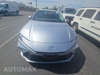 2025 Toyota Camry LE - miniatura 2