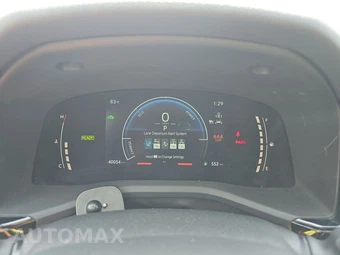 2025 Toyota Camry LE - miniatura 18