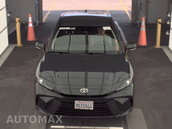 2025 Toyota Camry LE - miniatura 2