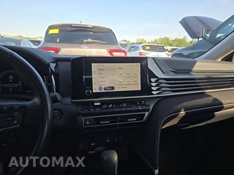 2025 Toyota Camry LE - miniatura 16