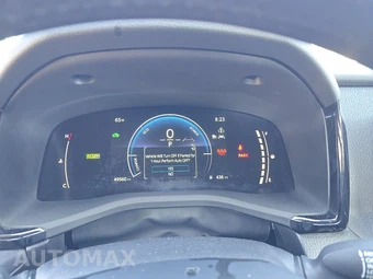 2025 Toyota Camry LE - miniatura 17