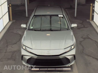 2025 Toyota Camry LE - miniatura 2