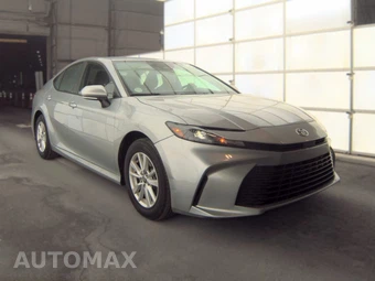2025 Toyota Camry LE - miniatura 4