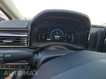 2025 Toyota Camry LE - miniatura 17