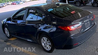 2025 Toyota Camry LE - miniatura 6