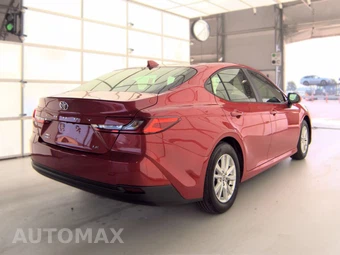 2025 Toyota Camry LE - miniatura 4