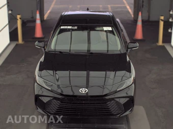 2025 Toyota Camry LE - miniatura 2