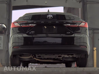 2025 Toyota Camry LE - miniatura 7