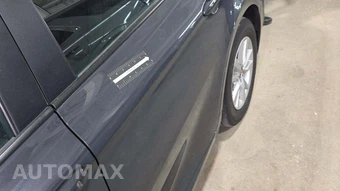 2025 Toyota Camry LE – miniatura 35
