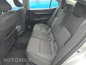 2025 Toyota Camry LE - miniatura 19