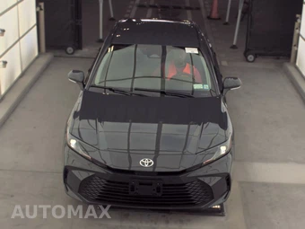 2025 Toyota Camry LE - miniatura 2