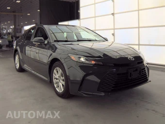 2025 Toyota Camry LE - miniatura 4