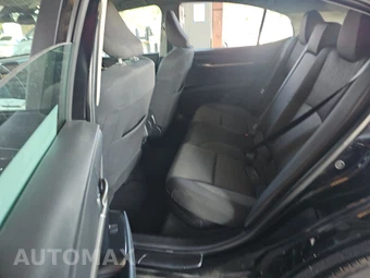 2025 Toyota Camry LE - miniatura 13